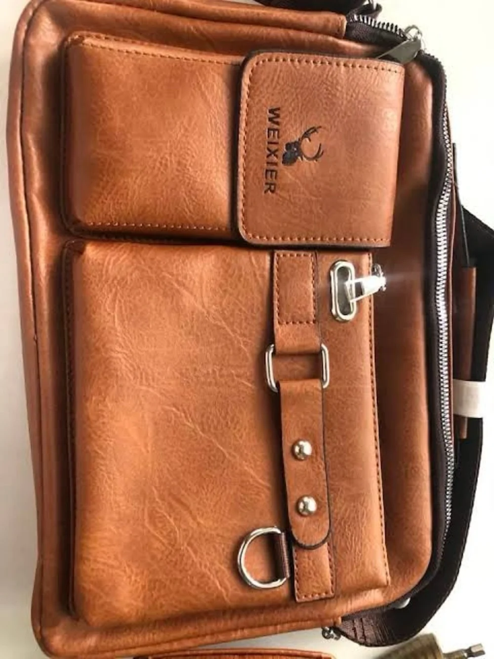Weixier tan leather